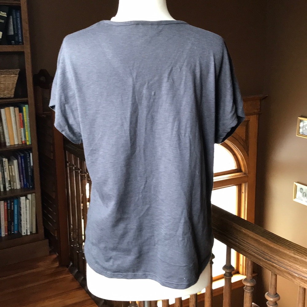 Universal Thread top - Picture 5 of 7